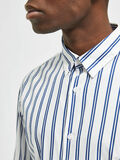 Selected STRIPED SHIRT, Bright White, highres - 16082875_BrightWhite_905392_006.jpg