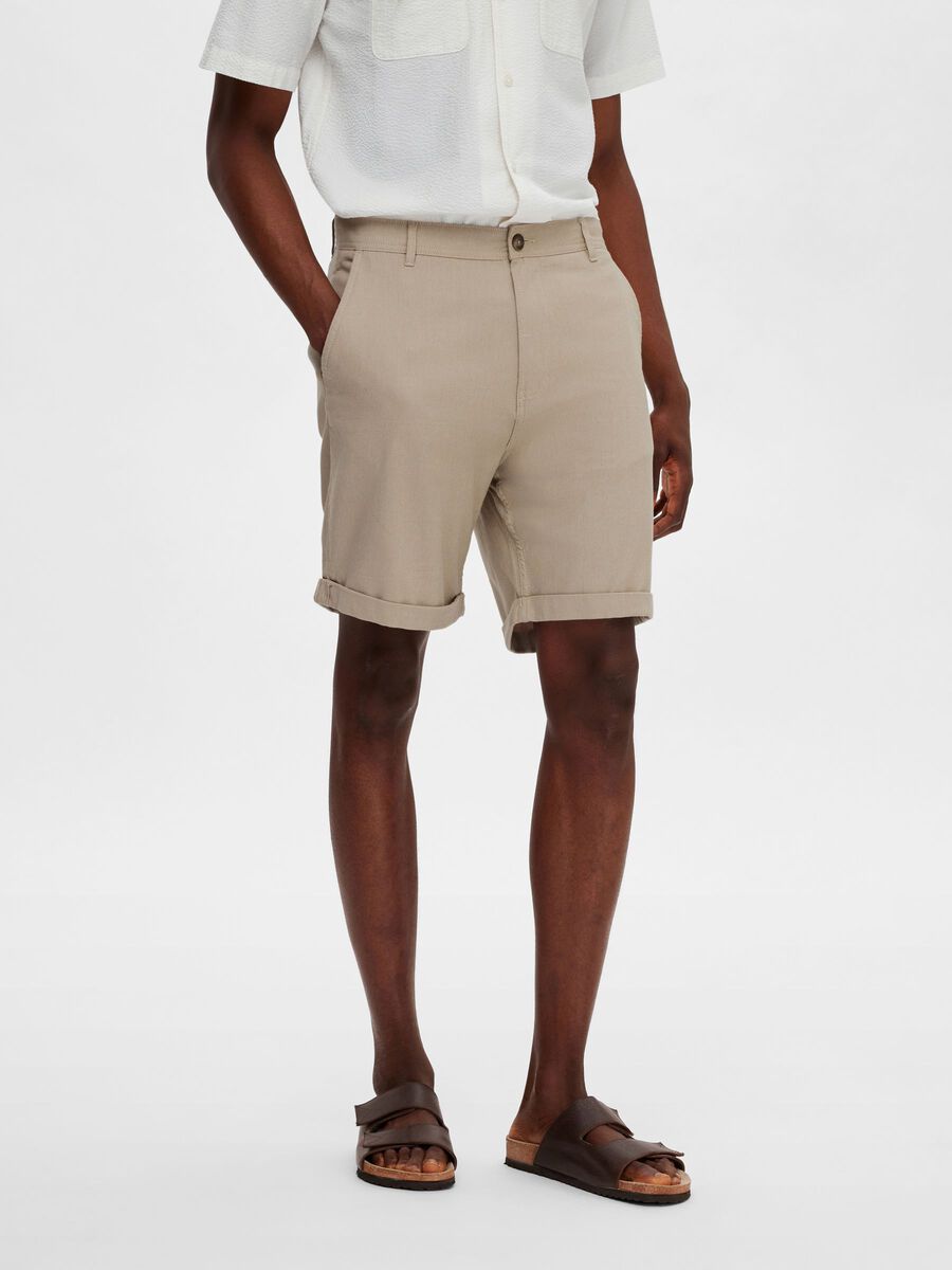 Selected COTTON CHINO SHORTS, Crockery, highres - 16082506_Crockery_1049656_003.jpg