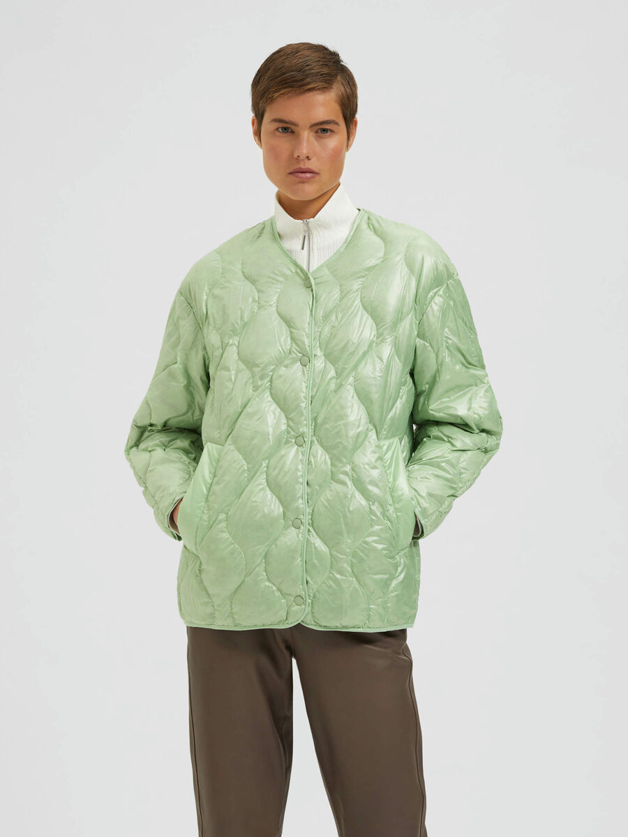 Selected OVERSIZED RE:DOWN® QUILTED JACKET, Sprucestone, highres - 16088008_Sprucestone_003.jpg
