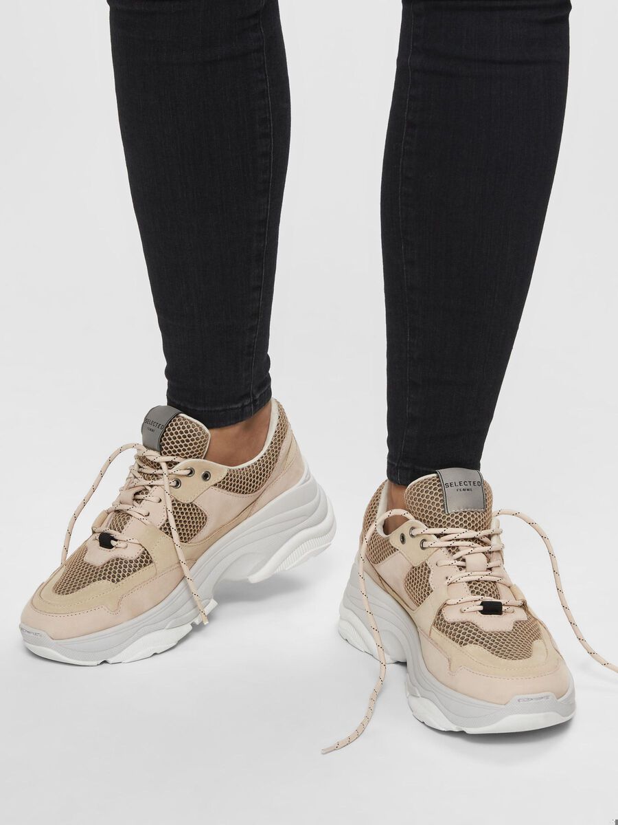 Selected CHUNKY SNEAKERS, Peach Taffy, highres - 16066885_PeachTaffy_003.jpg