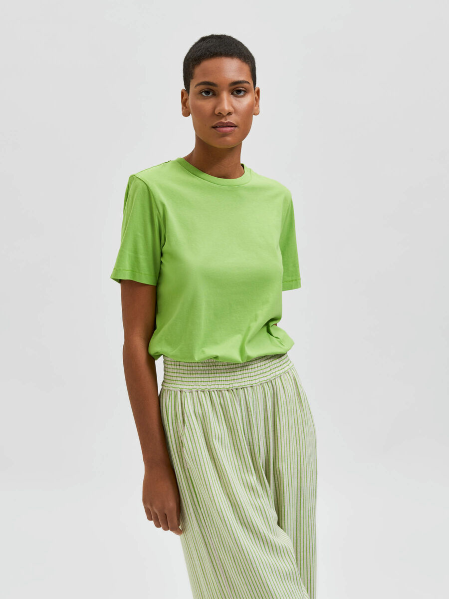 Selected PIMA-BAUMWOLLE - T-SHIRT, Greenery, highres - 16048004_Greenery_003.jpg
