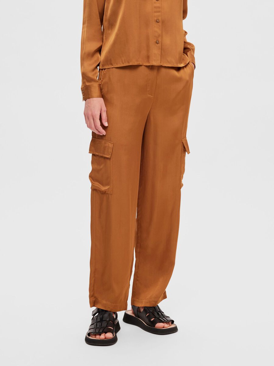 Selected SATIN CARGO TROUSERS, Rubber, highres - 16092447_Rubber_003.jpg