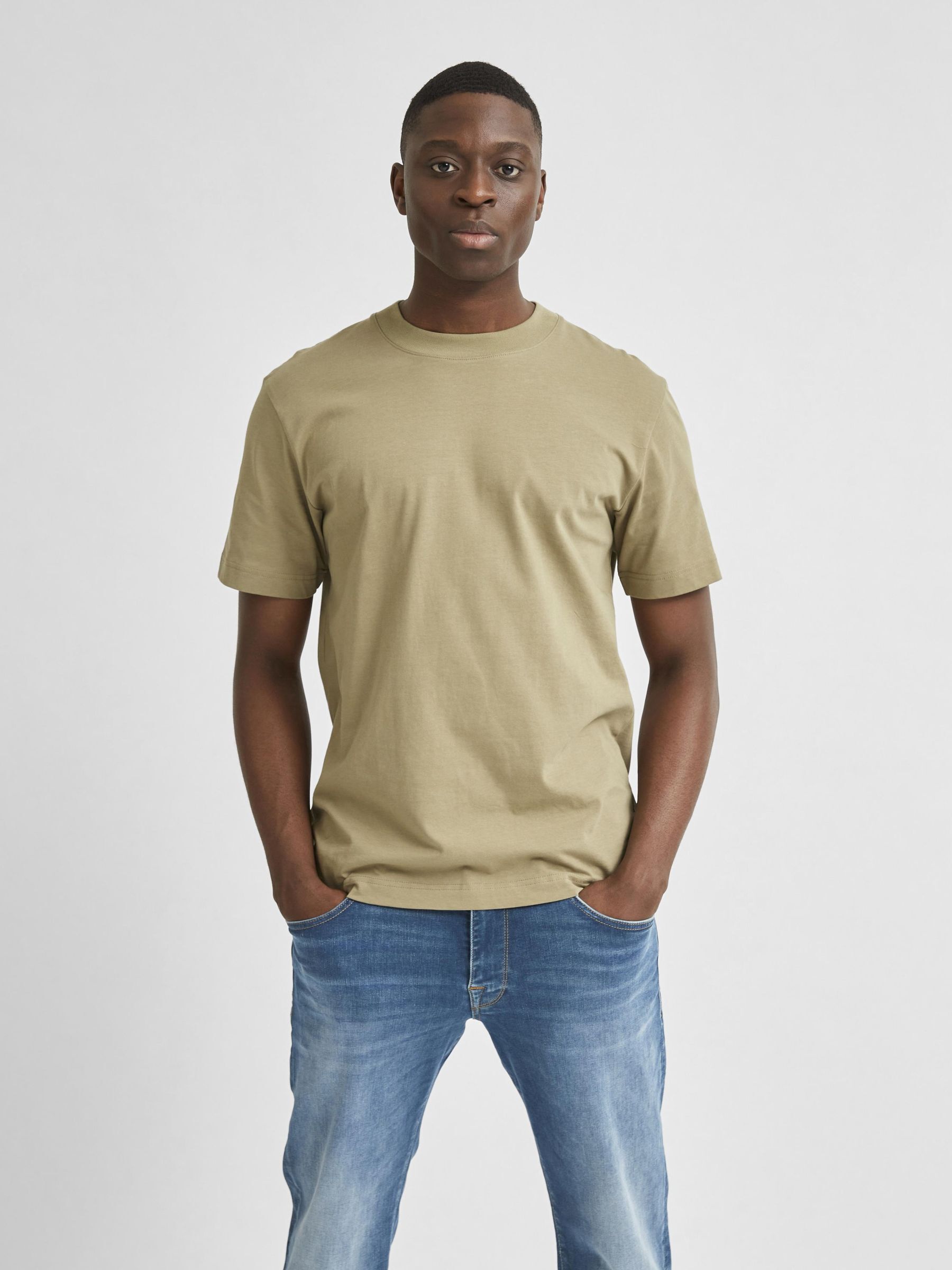 MOCK NECK RELAXED FIT T SHIRT Brown SELECTED HOMME