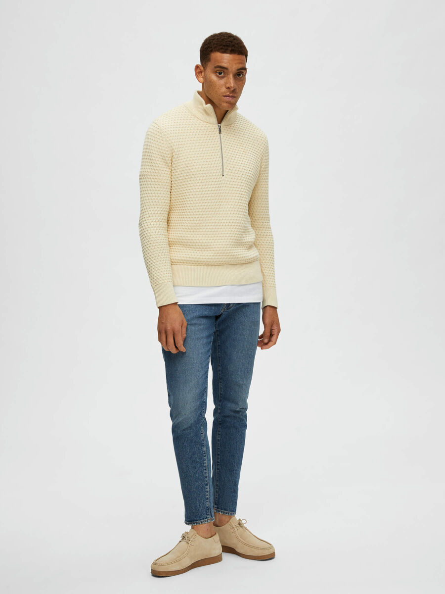 Selected HALF-ZIP PULLOVER, Cloud Cream, highres - 16089102_CloudCream_005.jpg