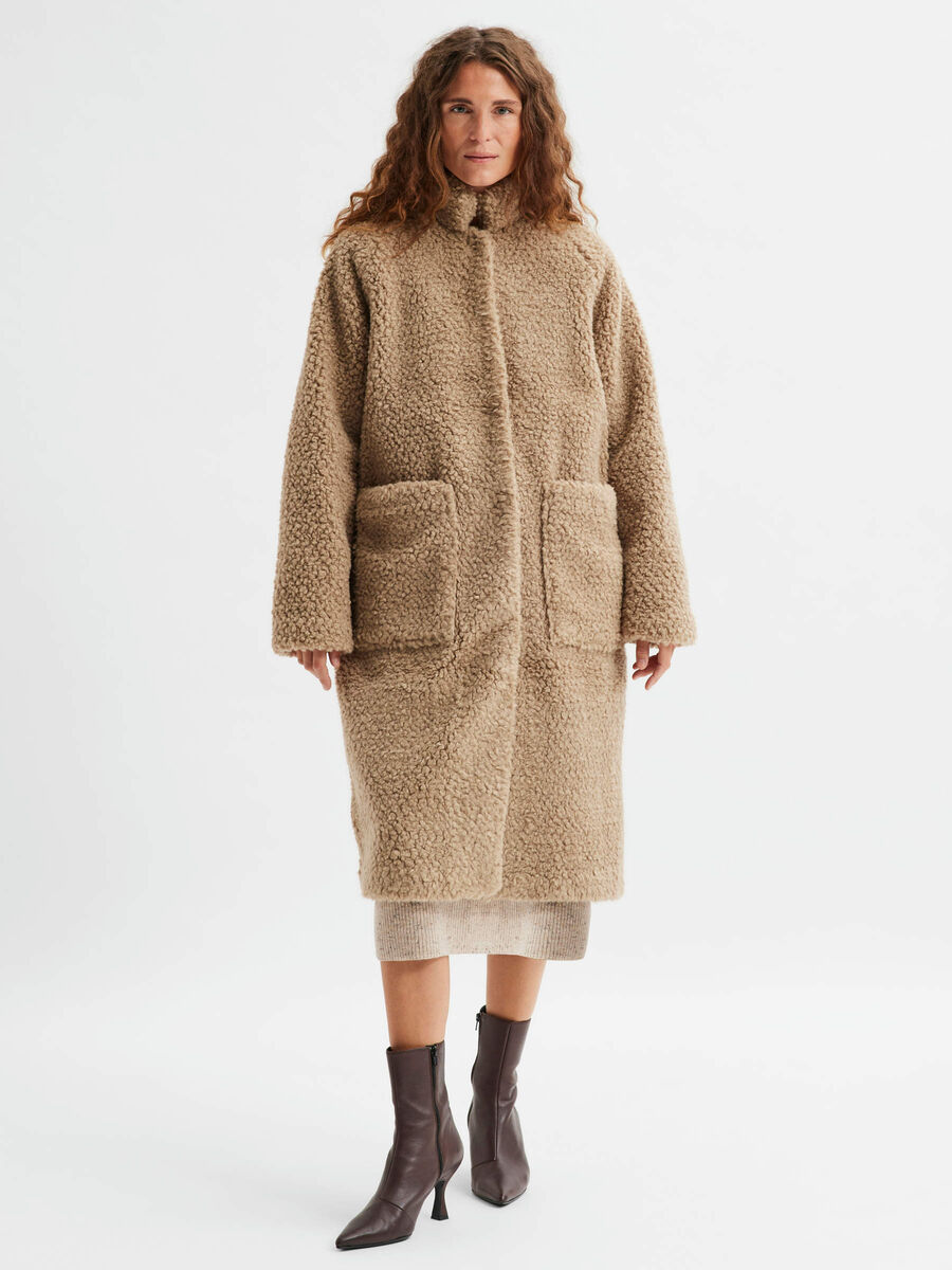 Selected LONG MANTEAU EN PELUCHE, Chinchilla, highres - 16081637_Chinchilla_003.jpg