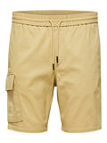 Selected ORGANISK BOMULDSCARGO SHORTS, Chinchilla, highres - 16081277_Chinchilla_001.jpg