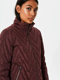 Selected DOWN - JACKET, Vineyard Wine, highres - 16056805_VineyardWine_008.jpg