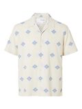 Selected PRINTED COTTON SHORT SLEEVED SHIRT, Egret, highres - 16093664_Egret_1103040_001.jpg