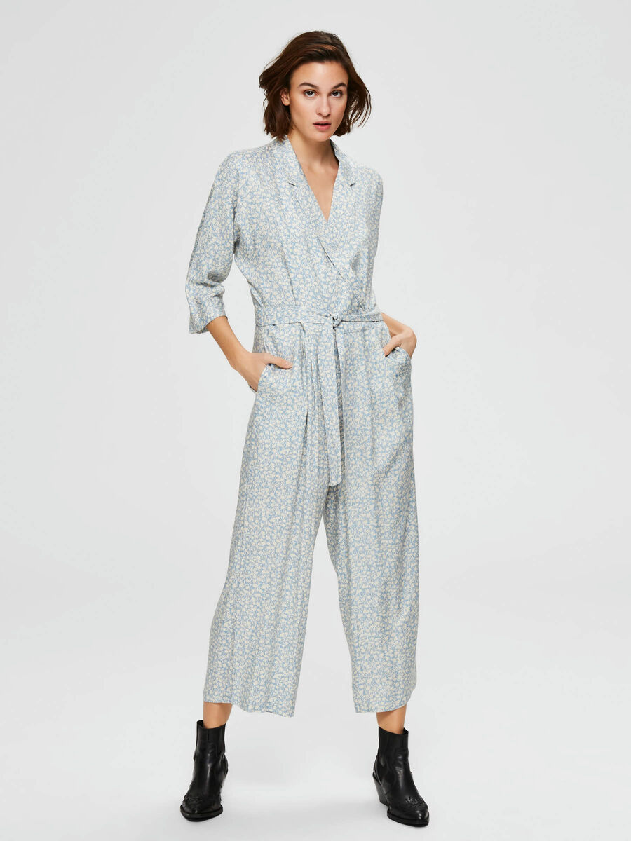 Selected BESKUREN V-RINGAD - JUMPSUIT, Faded Denim, highres - 16074654_FadedDenim_775257_003.jpg