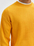 Selected RELAXED KNITTED PULLOVER, Marigold, highres - 16084150_Marigold_006.jpg