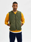 Selected QUILTED GILET, Olive Night, highres - 16084154_OliveNight_003.jpg