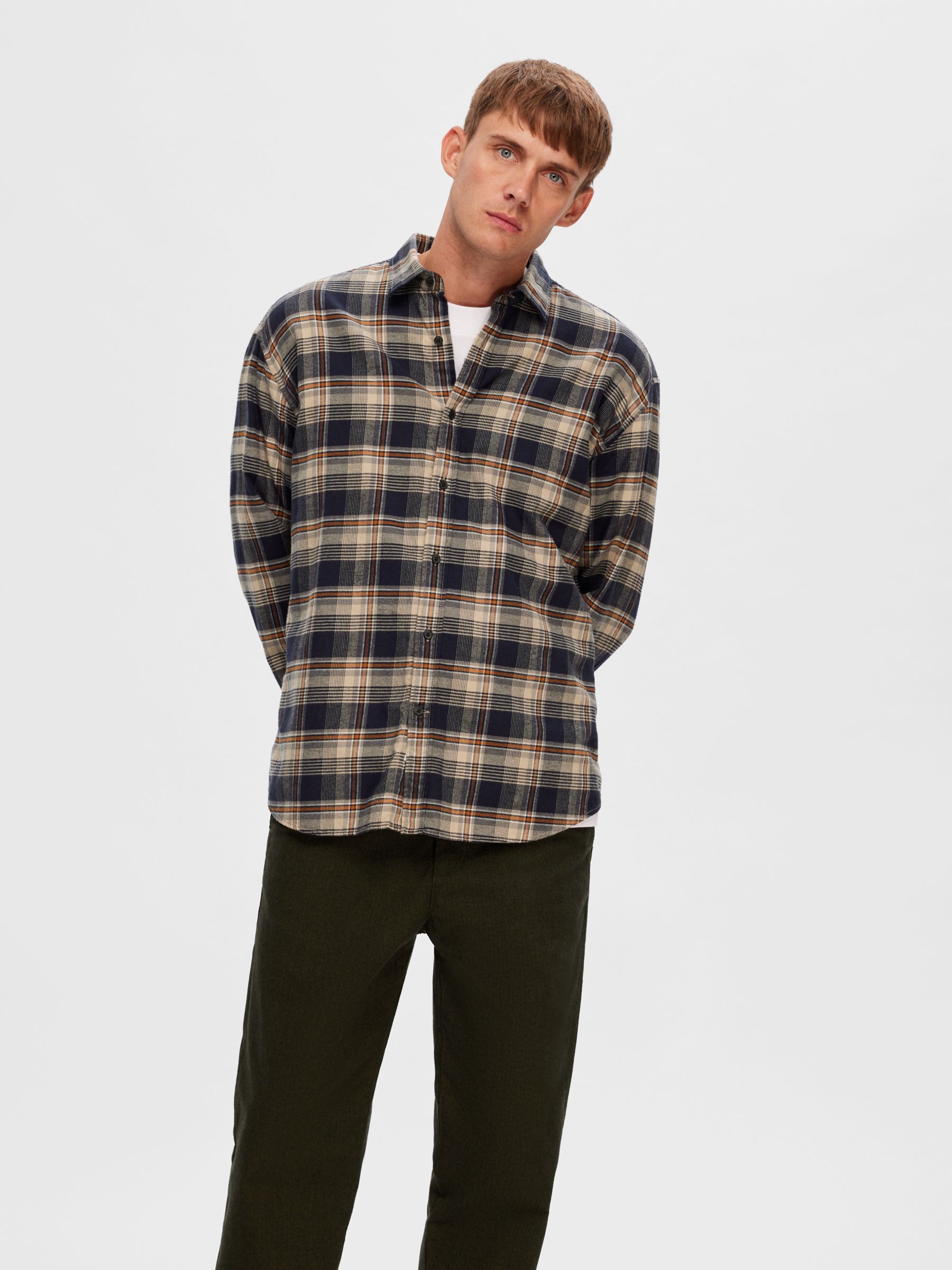 Men s Long sleeved shirts Shop online SELECTED HOMME Page 7