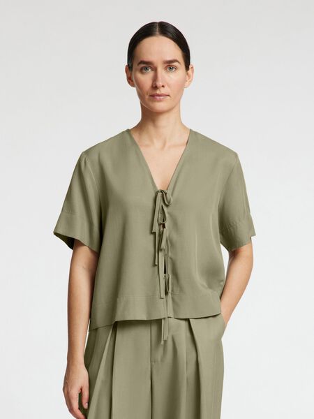 Selected TIE FRONT V-NECK TOP, Vetiver, highres - 16096917_Vetiver_003.jpg