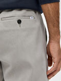 Selected 172 FUSELÉ CHINOS, Light Gray, highres - 16082382_LightGray_006.jpg