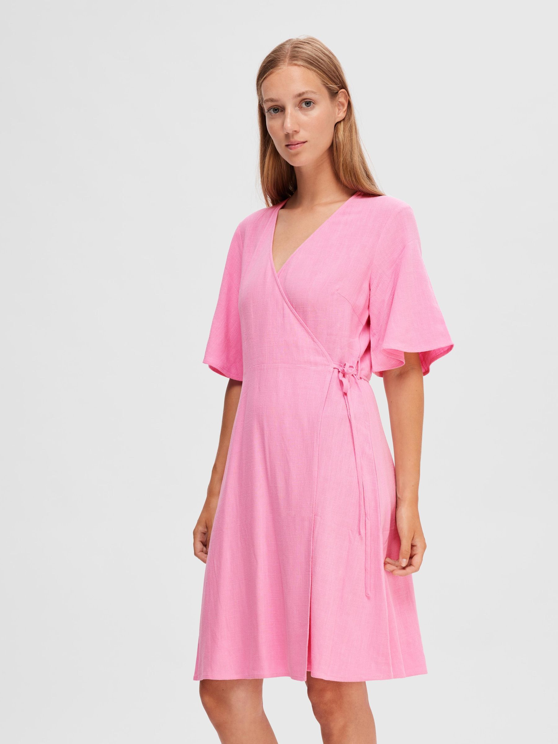 Women s Wrap Dresses Shop online SELECTED FEMME