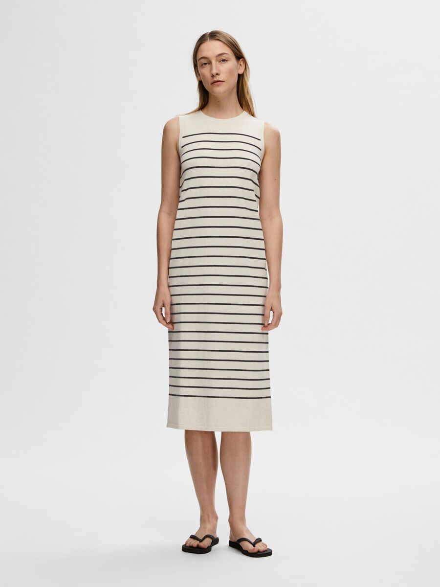 Selected SLEEVELESS KNITTED MAXI DRESS, Birch, highres - 16094032_Birch_1108215_003.jpg