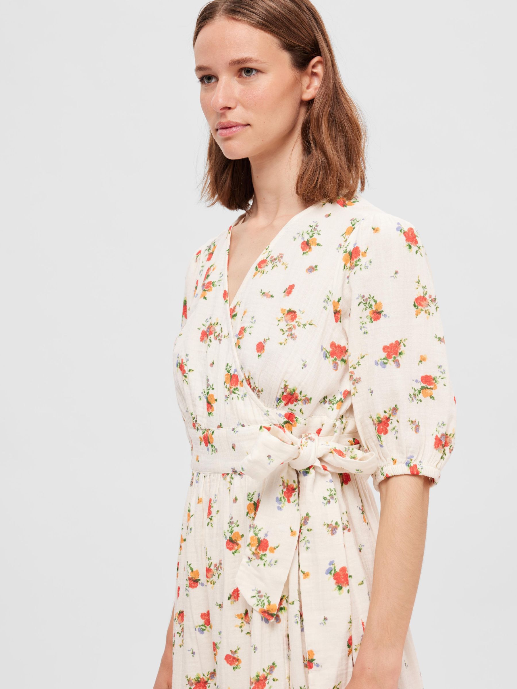 FLORAL WRAP DRESS White SELECTED FEMME