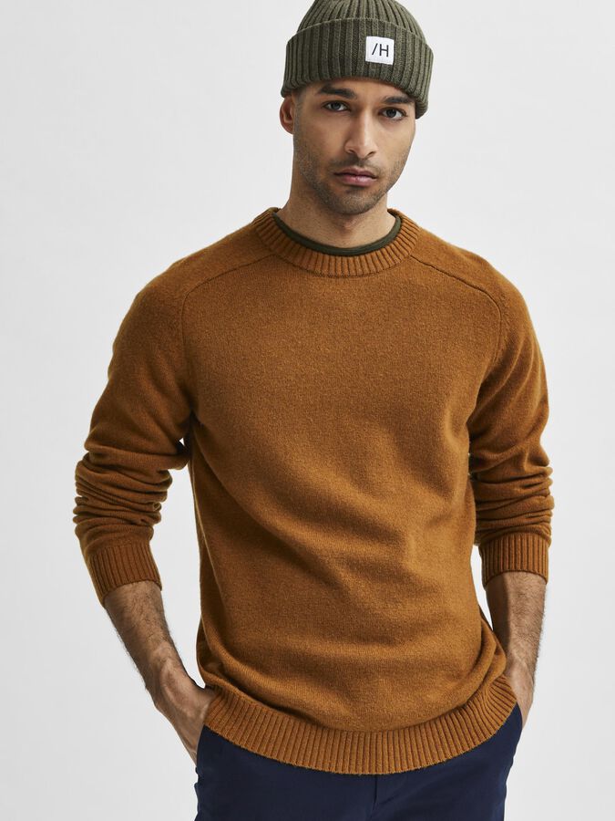 Crew Neck Knitted Jumper Selected