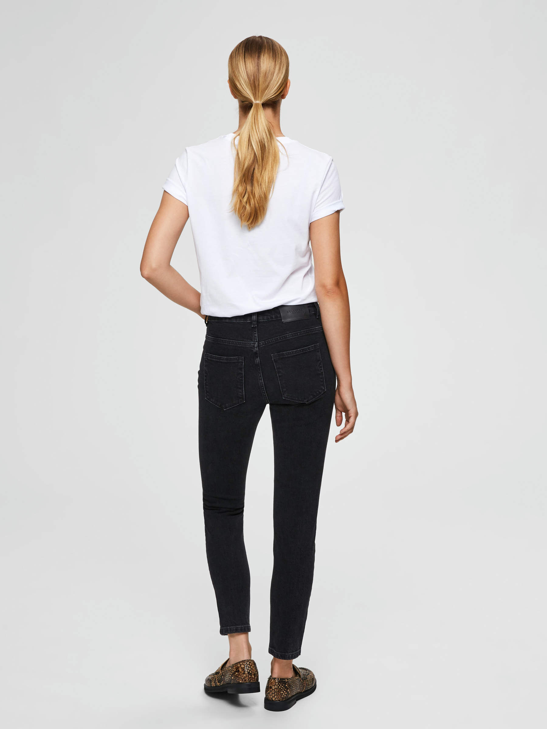 HIGH WAISTED SLIM FIT JEANS Black SELECTED FEMME