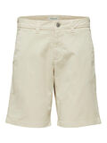 Selected TAPERED FIT COMFORT STRETCH SHORTS, Birch, highres - 16079186_Birch_001.jpg
