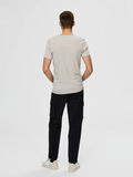 Selected DEEP NECK ORGANIC COTTON - T-SHIRT, Dove, highres - 16070799_Dove_718494_004.jpg