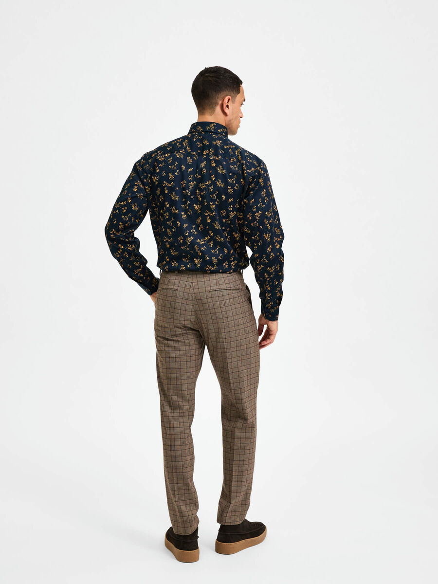 Selected CLASSIC STRETCH SHIRT, Bombay Brown, highres - 16077346_BombayBrown_816996_004.jpg