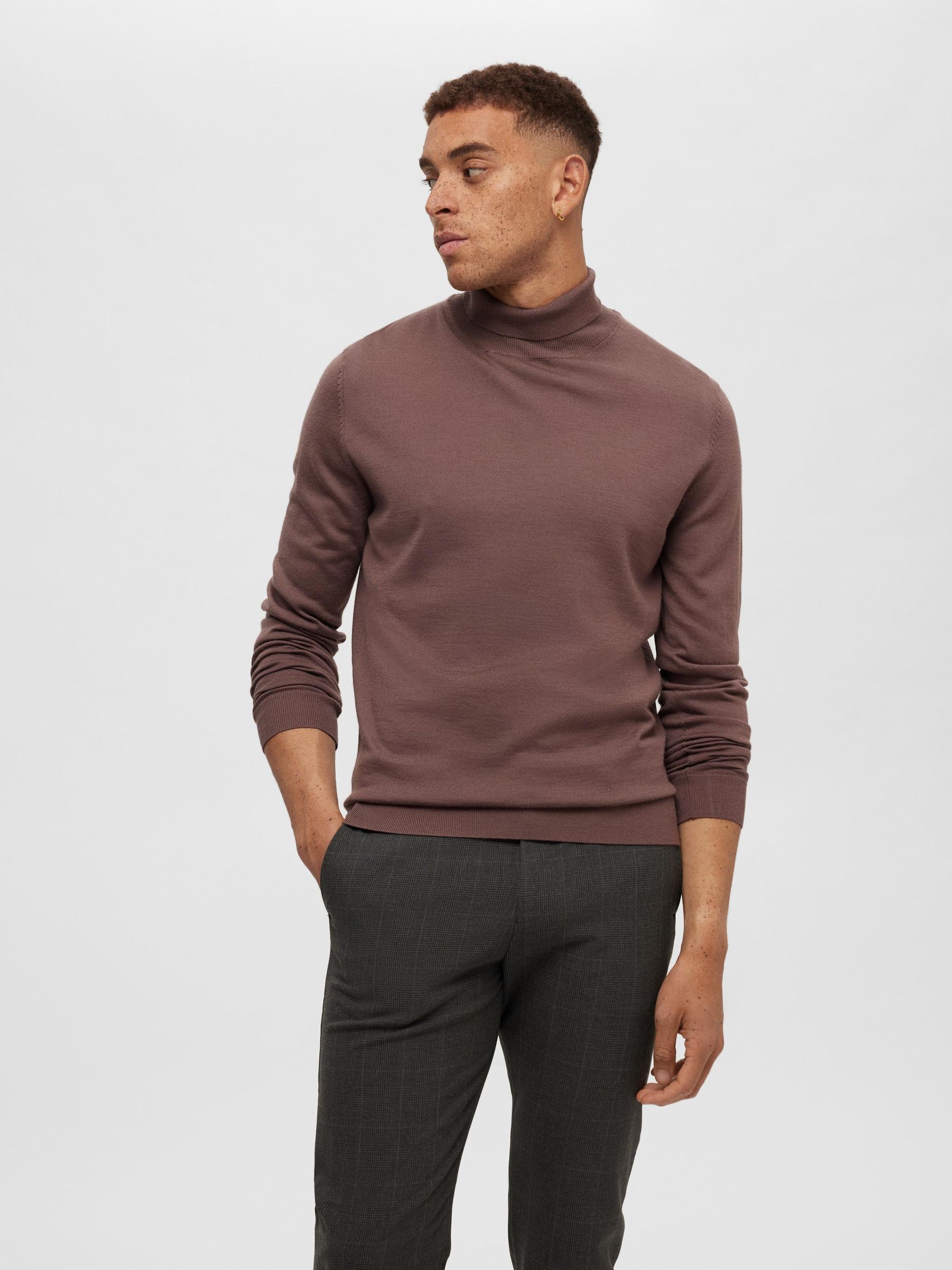 COUPE SLIM COL ROUL Marron SELECTED HOMME