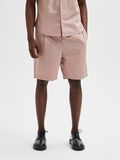 Selected LOOSE FIT BERMUDASHORTS, Fawn, highres - 16084432_Fawn_003.jpg