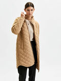 Selected MATELASSÉ MANTEAU, Tannin, highres - 16082400_Tannin_008.jpg