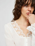 Selected LACE V-NECK - SHIRT, Snow White, highres - 16076334_SnowWhite_006.jpg