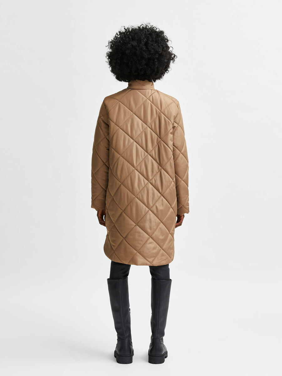 Selected LONG QUILTED COAT, Caribou, highres - 16079486_Caribou_004.jpg