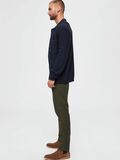 Selected 196 STRAIGHT FIT FLEX CHINO, Forest Night, highres - 16074057_ForestNight_008.jpg