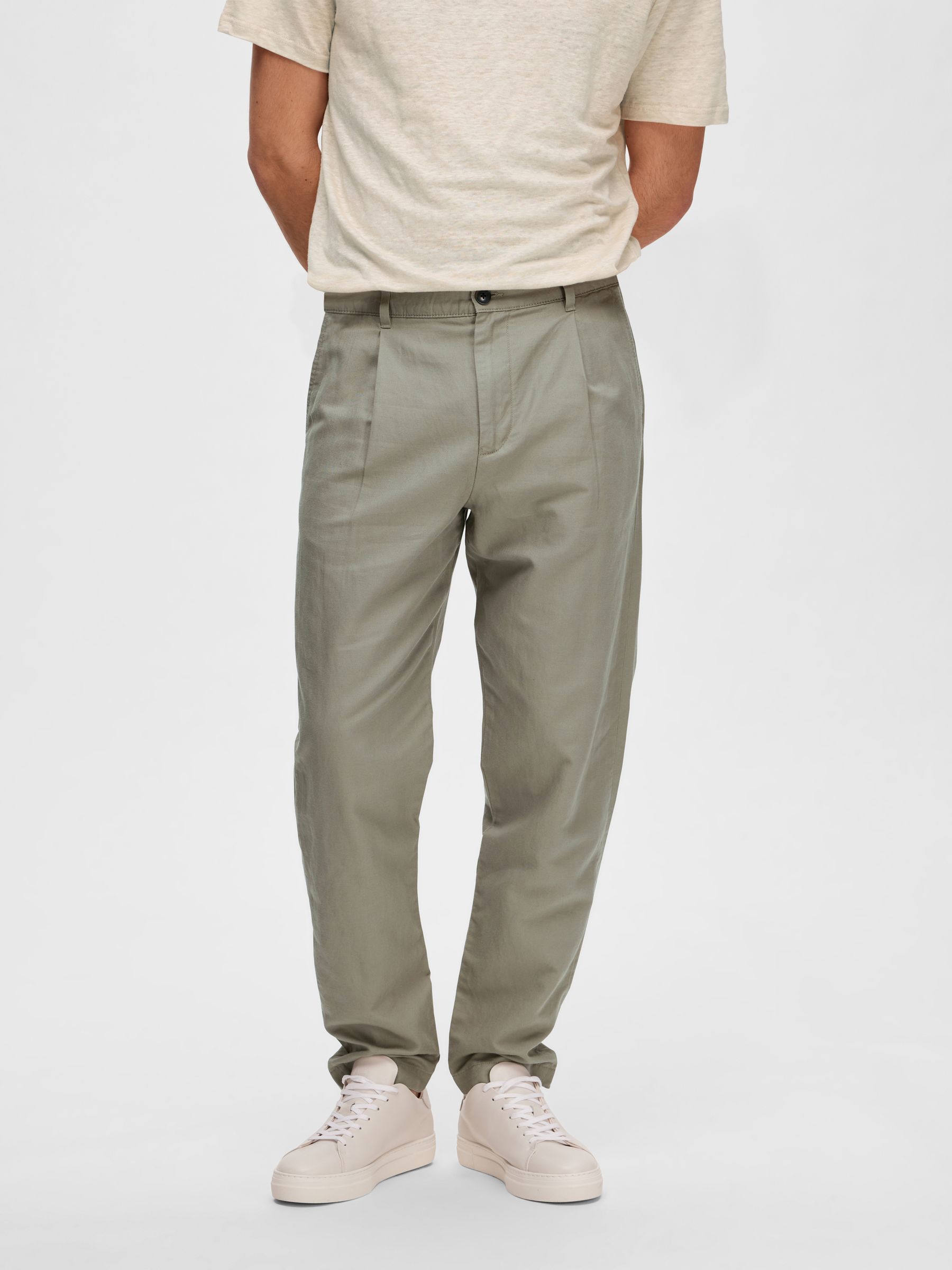 2-pack Slim Fit Chino pants with 20% discount! | Jack & Jones®