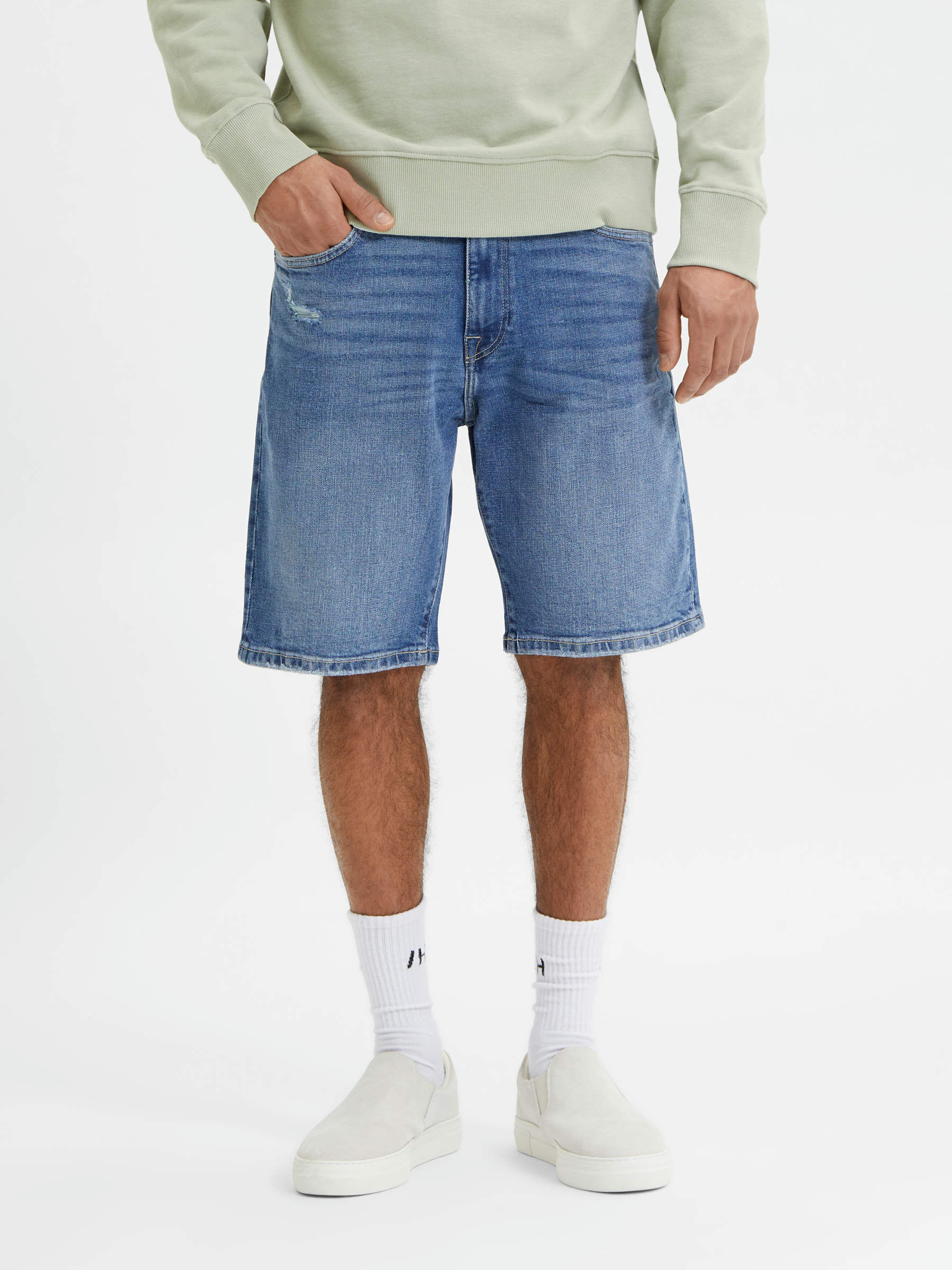 denim shorts men