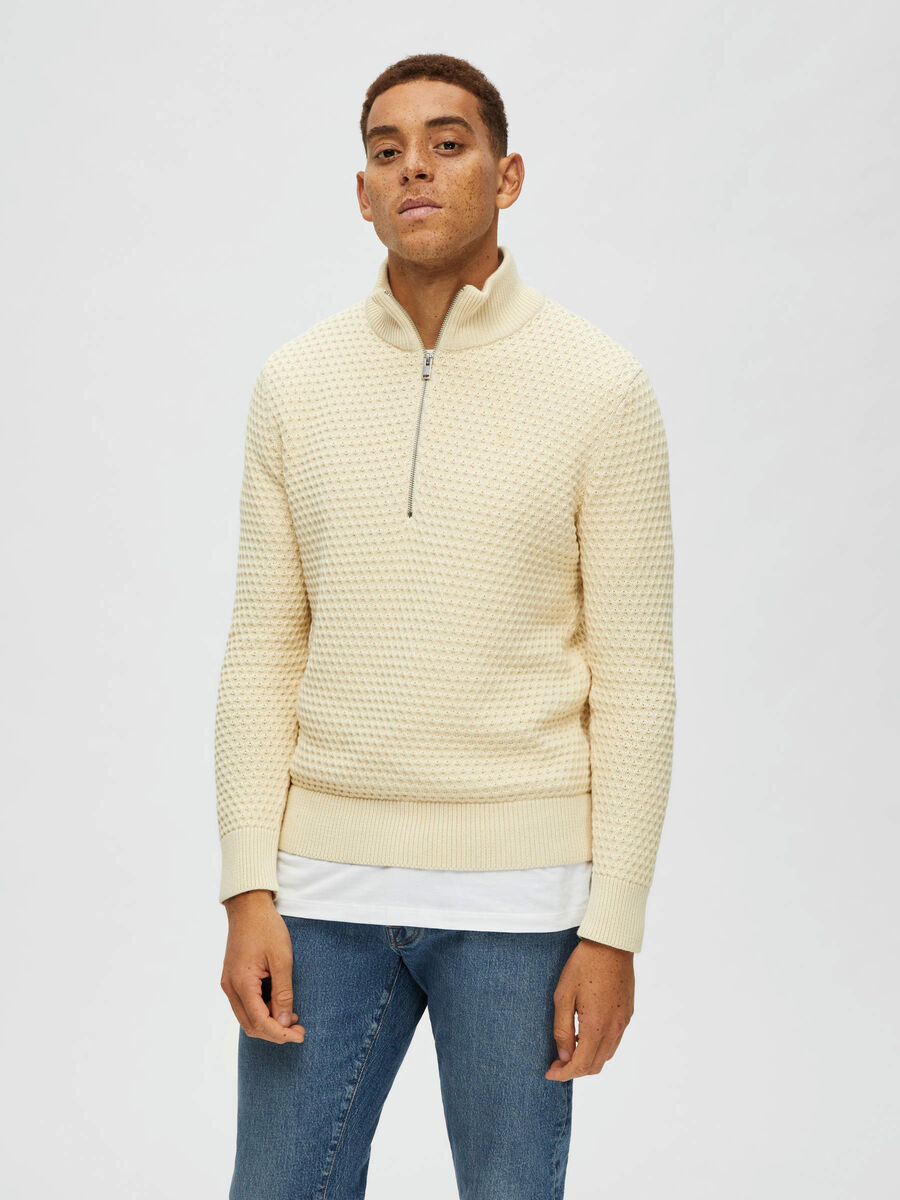 Selected HALF-ZIP PULLOVER, Cloud Cream, highres - 16089102_CloudCream_003.jpg