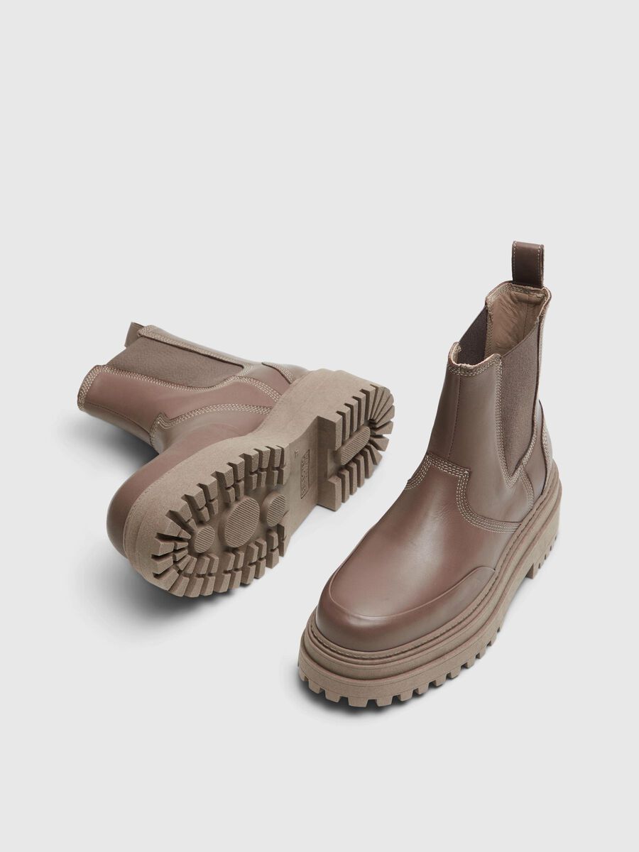 Selected CUERO GRUESO BOTINES CHELSEA, Almondine, highres - 16091600_Almondine_005.jpg