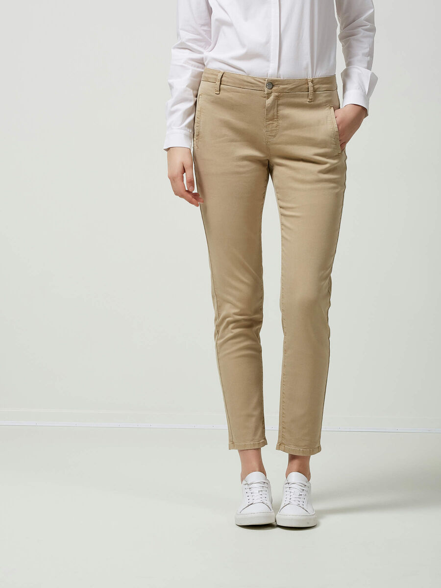 Selected CLASSIC CHINOS, Nomad, highres - 16051722_Nomad_003.jpg