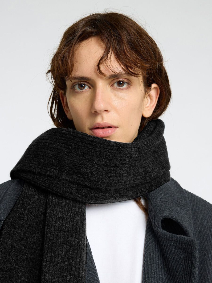 Selected RIBBESTRIKKET ULLBLANDING SKJERF, Black, highres - 16091496_Black_008.jpg