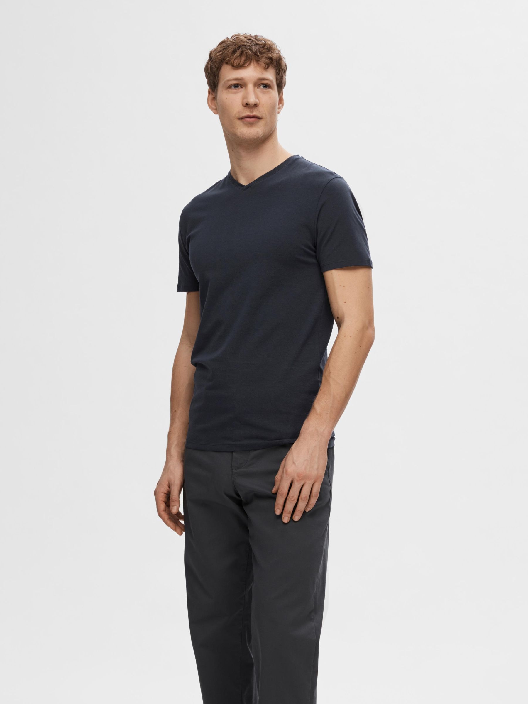 Рубашка с коротким воротником мужская белая. Брюки бежевые tommy hilfiger. Варианты платья футляр. Человек в пальто. Selected new.