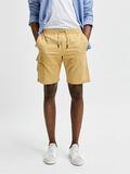 Selected ORGANISK BOMULDSCARGO SHORTS, Chinchilla, highres - 16081277_Chinchilla_003.jpg