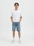 Selected COMFORT STRETCH DENIM SHORT, Light Blue Denim, highres - 16086597_LightBlueDenim_966869_005.jpg