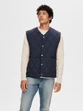 Selected QUILTED GILET, Sky Captain, highres - 16093951_SkyCaptain_003.jpg
