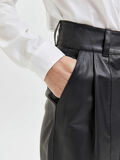 Selected VOLUMINEUX PANTALON EN CUIR, Black, highres - 16083710_Black_006.jpg