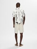 Selected PRINTED SHORT SLEEVED SHIRT, Bright White, highres - 16091066_BrightWhite_1055122_004.jpg