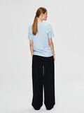 Selected WEIT AUSGESCHNITTENES T-SHIRT, Cashmere Blue, highres - 16077339_CashmereBlue_004.jpg