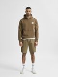 Selected COTON BIO SPORTIF EXTENSIBLE SHORT, Capers, highres - 16077592_Capers_005.jpg