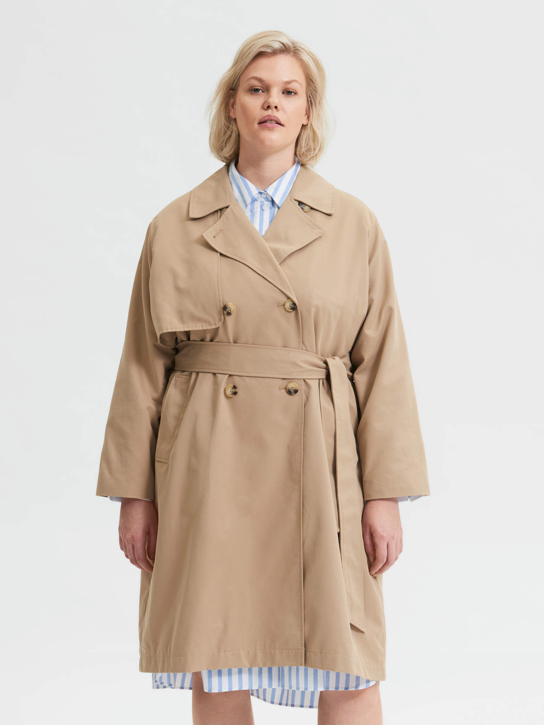 SELECTED FEMME