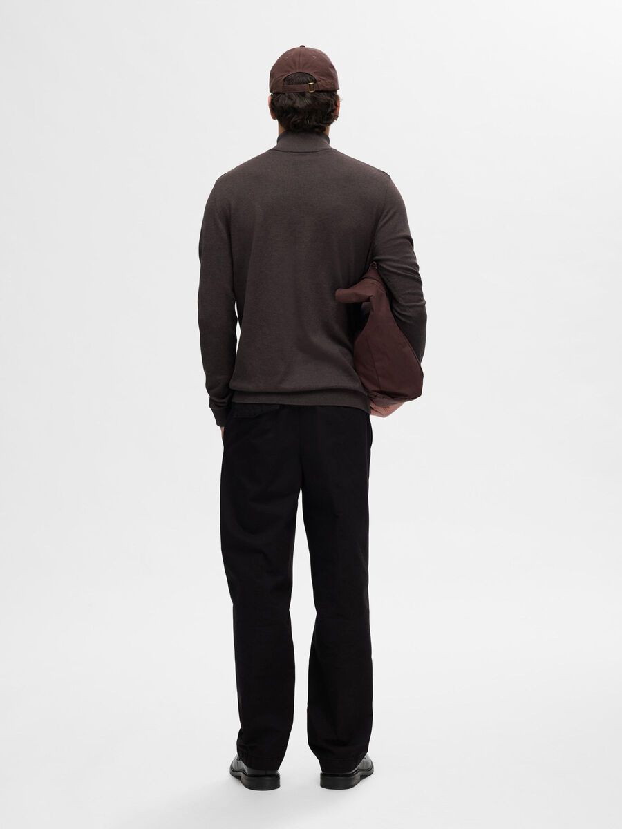 Selected HALF-ZIP PULL EN MAILLE, Chocolate Torte, highres - 16074687_ChocolateTorte_779218_004.jpg