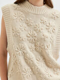 Selected EMBROIDERED KNITTED VEST, Sandshell, highres - 16079573_Sandshell_006.jpg