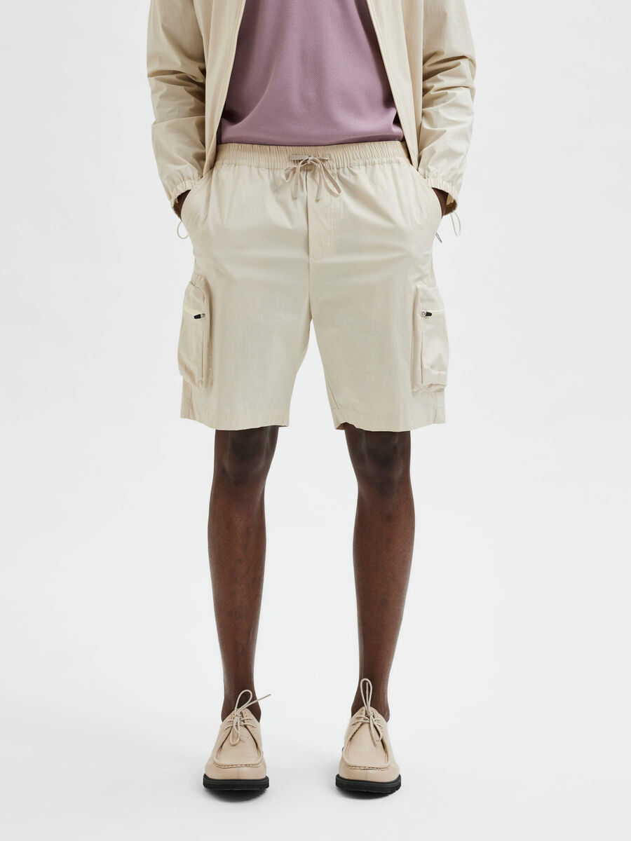 Selected CARGO SHORTS, Oatmeal, highres - 16084427_Oatmeal_003.jpg
